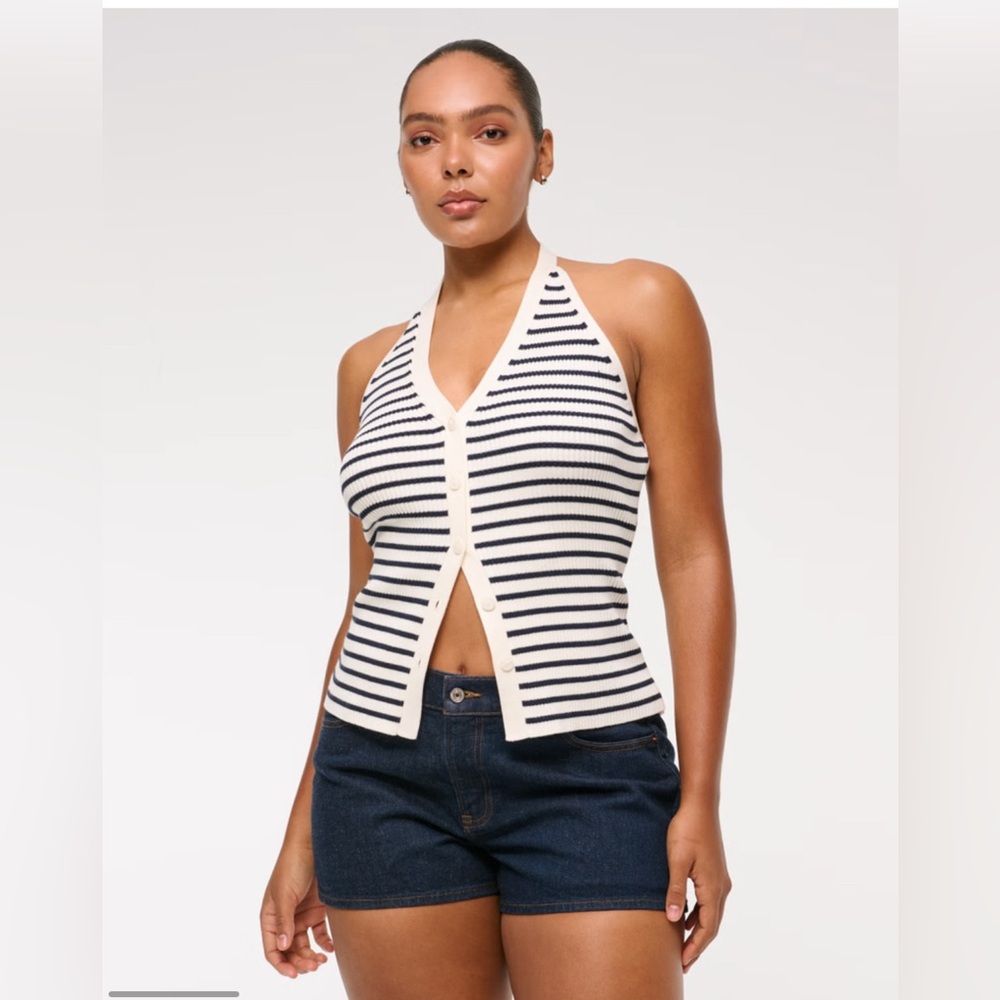 Abercrombie Ribbed Halter Sweater Vest. Size S. In excellent condition.